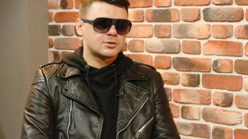 Dosarul rapperului Banarus, care a jefuit două fete, preluat de CNA