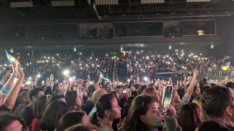 Alertă 112: Un bărbat a căzut în gol la concertul de la Chișinău Arena