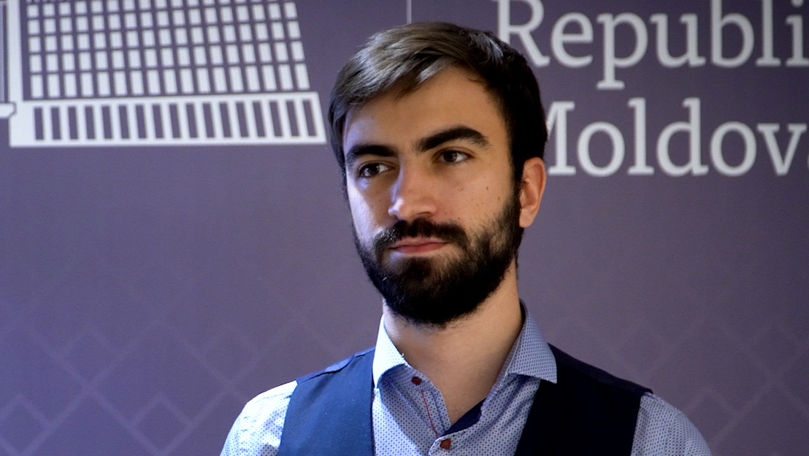 Синкевич о средствах на покупку первого авто: накопил и занял у бабушки.