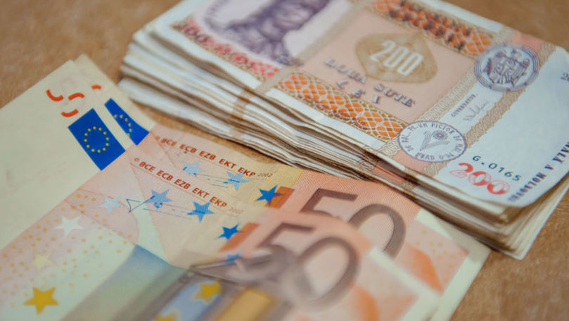 Curs valutar 20 noiembrie 2020: Cât valorează un euro și un dolar