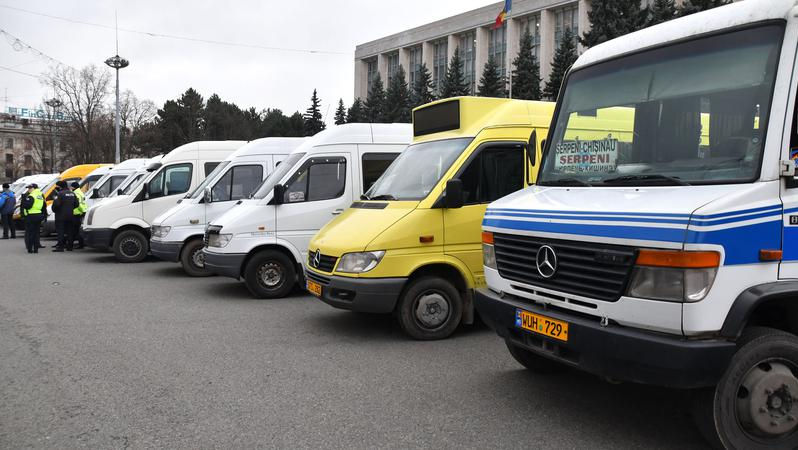Transportatorii anunță un protest în Piața Marii Adunări Naționale