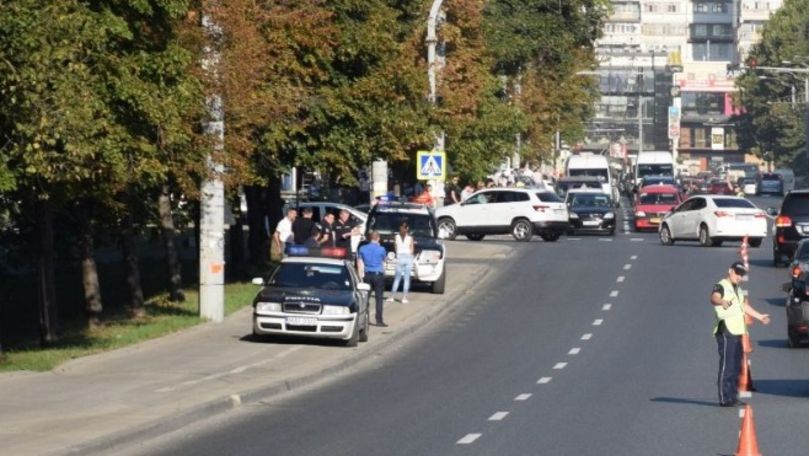 Poliția explică apariția benzii reversibile pe strada Russo din Chișinău