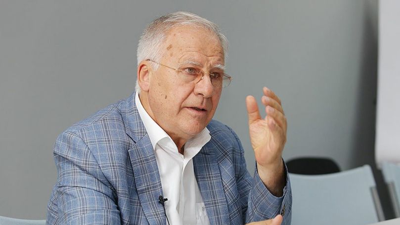 Дьяков заявляет, что ДПМ поддерживала на выборах обоих кандидатов.Фото: ZDG.