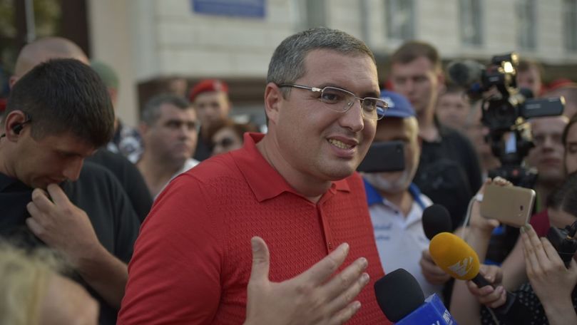 Renato Usatîi a venit la Bălți într-un tricou cât 3 salarii anuale