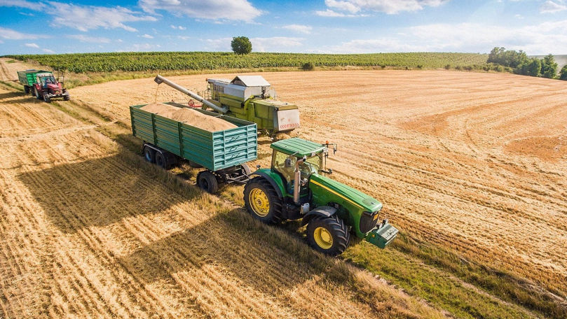 Un nou program de rambursare TVA pentru agricultori: Cine va beneficia