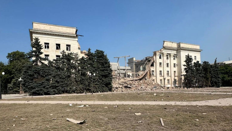 Reacţia lui Zelenski la atacul asupra clădirii administrației din Herson