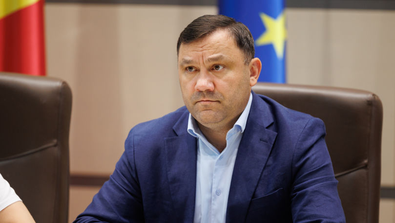Deputat, despre reținerile din ultimele zile: Le construim pușcării noi