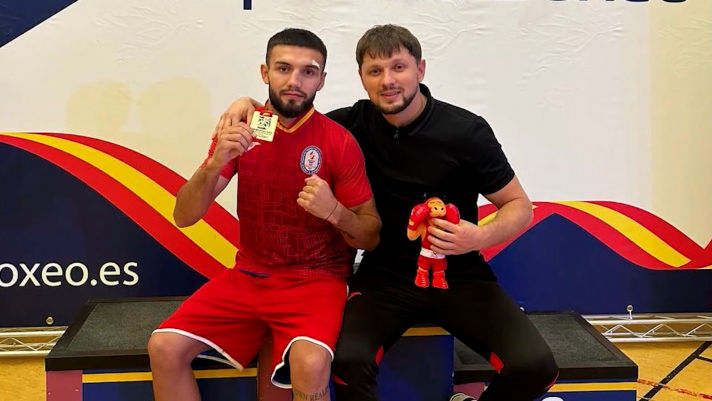 Pugilistul Ștefan Vozneacovschi, medaliat cu aur la Cupa Mondială