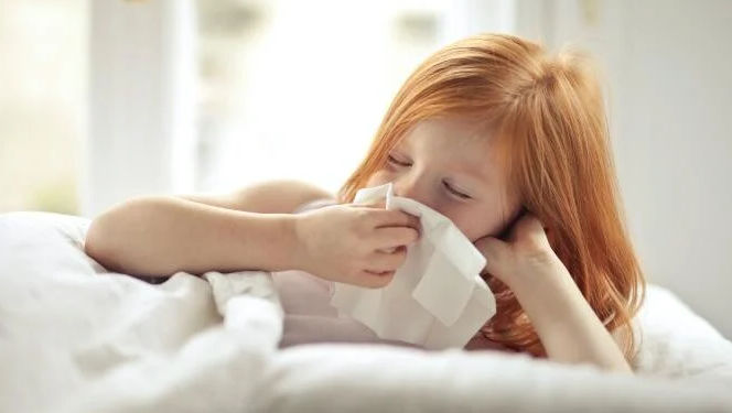 Medic pediatru, sfat pentru părinți: Lăsați copiii să se îmbolnăvească