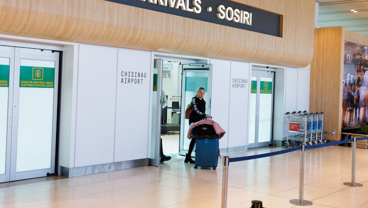 Aeroportul Chișinău scoate la licitație spații pentru schimb valutar