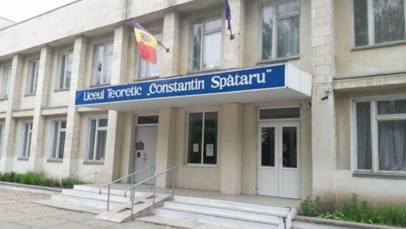 UE oferă finanţare pentru renovarea a două şcoli din R. Moldova