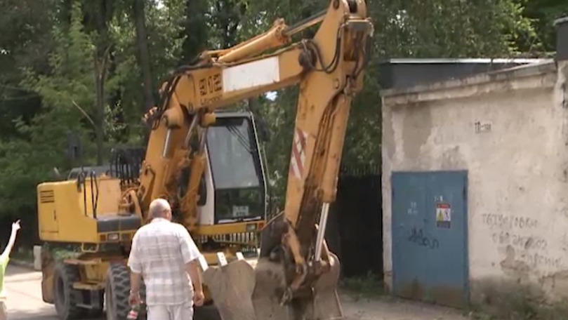 Scandal în sectorul Râșcani: Oamenii se plâng de construcții ilegale