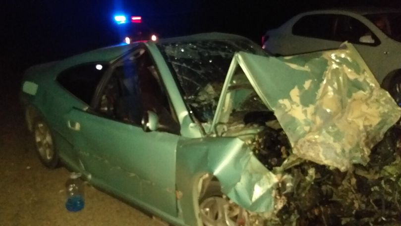 Accident grav la Căușeni: O mașină a ars, iar doi șoferi au murit