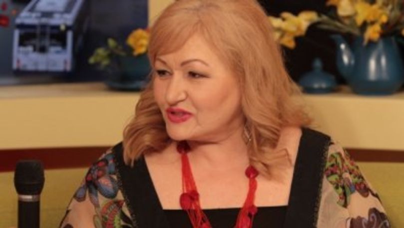 Melodii care au cucerit: Interpreta Lidia Botezatu împlineşte 70 de ani
