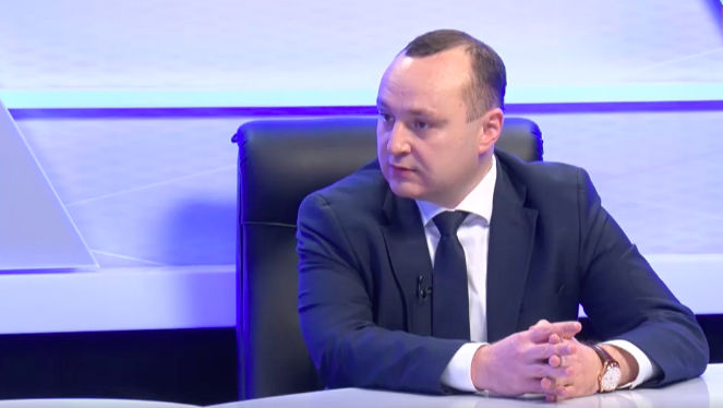 Moțiune de cenzură. Deputat: Cu vot secret, am fi putut demite Guvernul