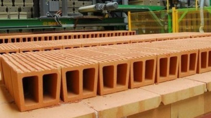 Fabrica de cărămidă din Chirca, motiv de dispută între administratori