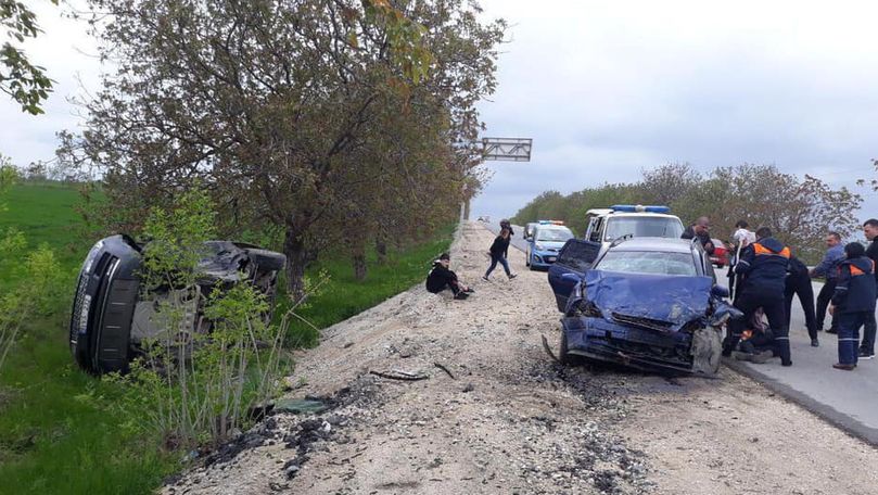 Tragedie pe drumurile din țară: Un mort și 8 răniți în 24 de ore