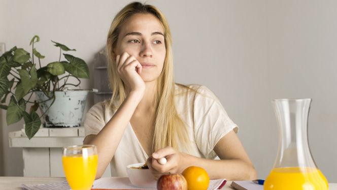 Nouă alimente simple pentru a scădea nivelul de stres și cortizol