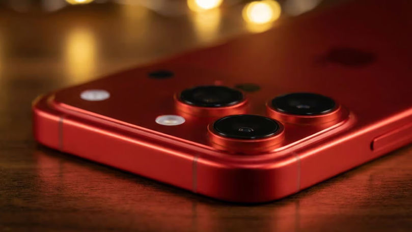 Apple va lansa iPhone 18 Pro în culoarea roșie.