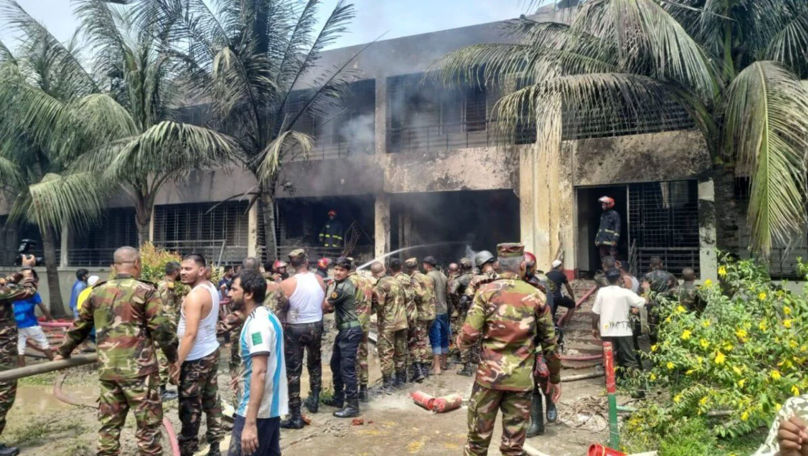 Proteste în Bangladesh după prăbușirea unui avion peste o școală