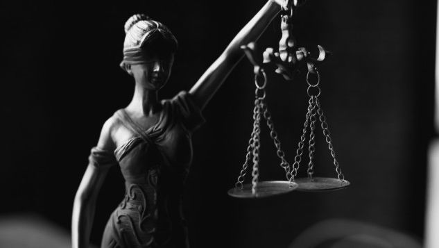 Un judecător, deferit justiției pentru trafic de influență: Ce riscă
