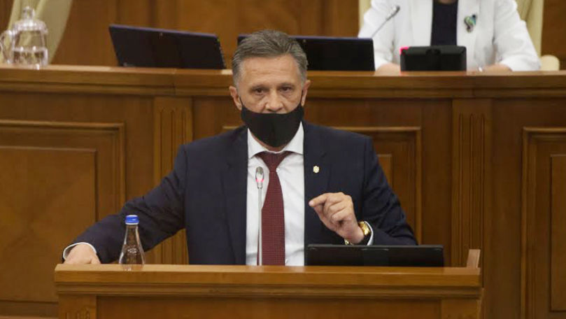 Фотеску назвал "ложью" заявление Литвиненко о работе магазинов дьюти-фри.