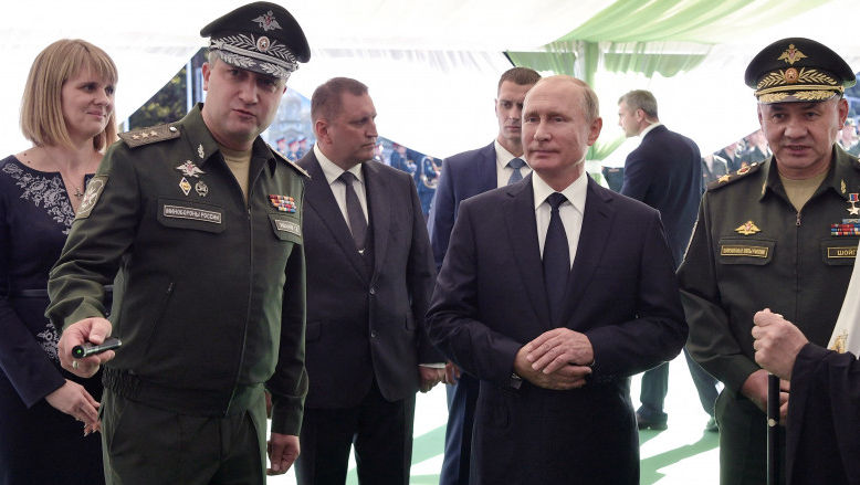 Ministrul adjunct al Apărării din Rusia, arestat pentru luare de mită