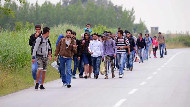 Ungaria va taxa ONG-urile care îi sprijină pe imigranţi cu 25%