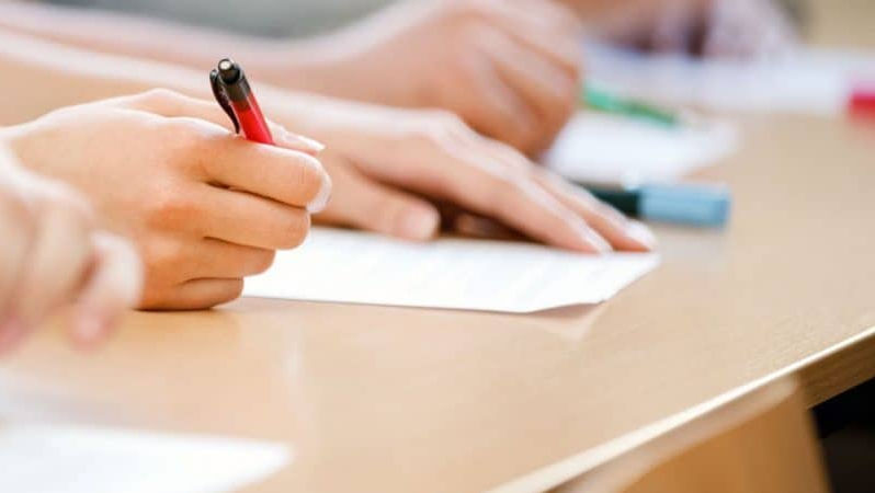 Câți dintre candidați au fost eliminați din examenul de BAC în acest an