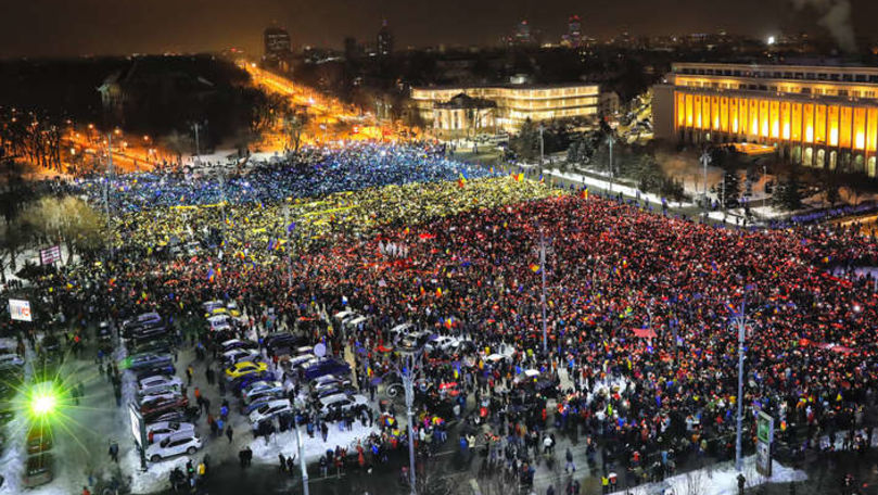 România: A cincea zi consecutivă de proteste în Piaţa Victoriei