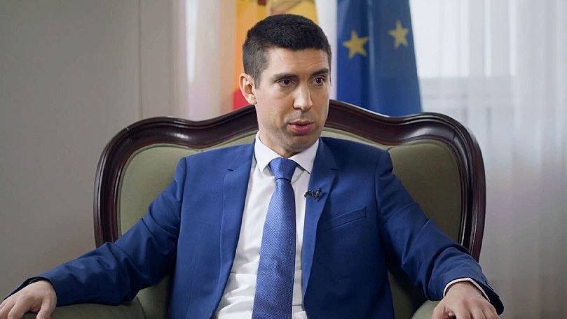 Попшой заявил, что его отец «боролся против русских» в Приднестровье.