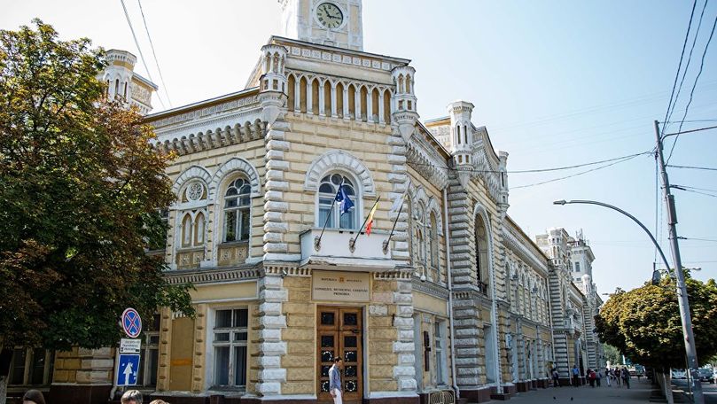 Primăria Chișinău este datoare la Moldindconbank cu 300 mii de dolari