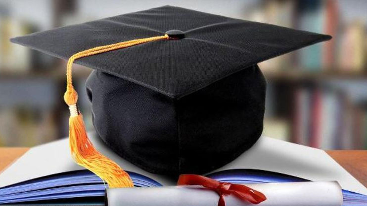 Zeci de studenți moldoveni vor putea învăța în Ungaria cu burse