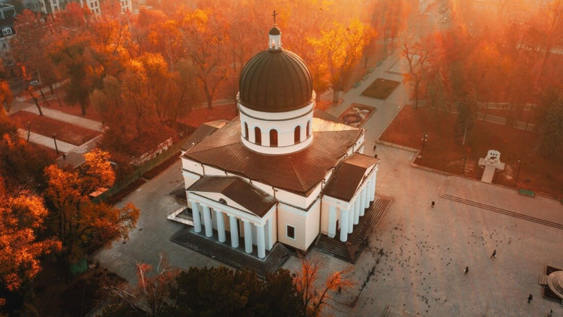 В митрополии Молдовы ответили на призывы перейти в в подчинение Бессарабской митрополии. Фото: moldova-tours.com