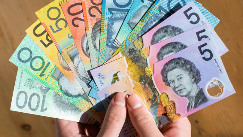 Исследование выделило три модели обращения с деньгами у людей до 35 лет.