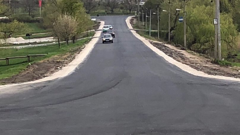 Drumul care ocolește satul Budești a fost redeschis după reparație