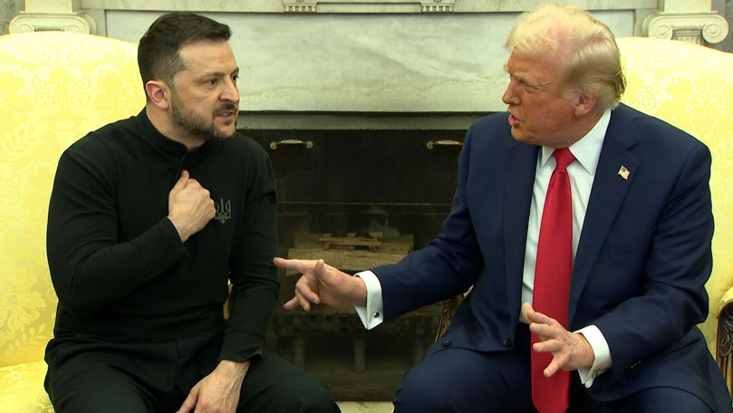 Зеленский досрочно покинул Белый дом после разговора с Трампом.