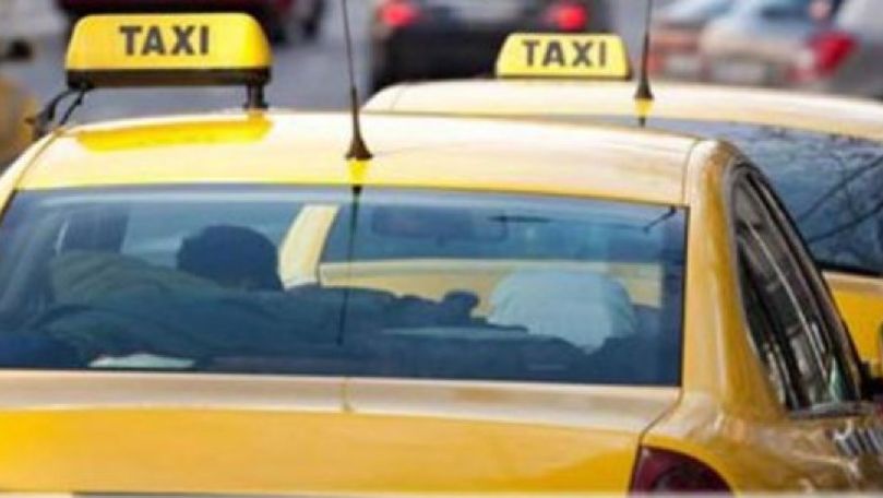 De ce e atât de greu să găsim un taxi în Chișinău