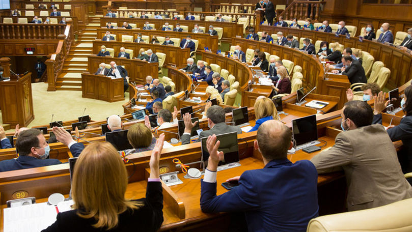 ПДС и ПСРМ провели встречу в парламенте, на которой обменялись мнениями.