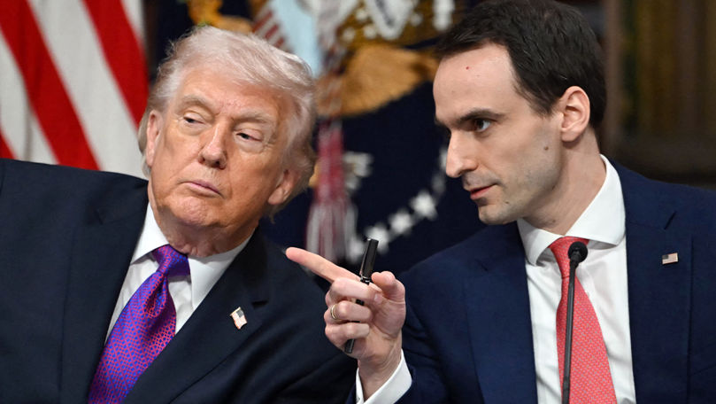 Белый дом обвинил Китай в краже технологий ИИ в «промышленных масштабах».