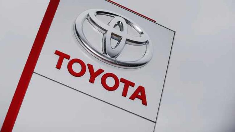 Toyota Motor a redus ţinta de producţie din cauza deficitului de cipuri