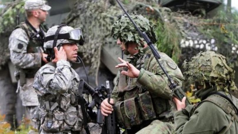 Soldați ai Armatei Ucrainei, capturați de separatiștii pro-ruși
