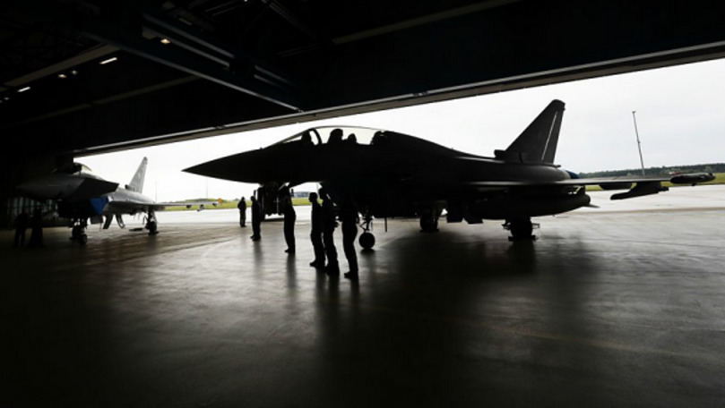 Macheta noului avion de luptă european, dezvelită în Franța