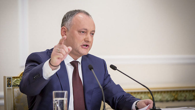 Dodon: SIS trebuie să expulzeze din R. Moldova toți unioniştii