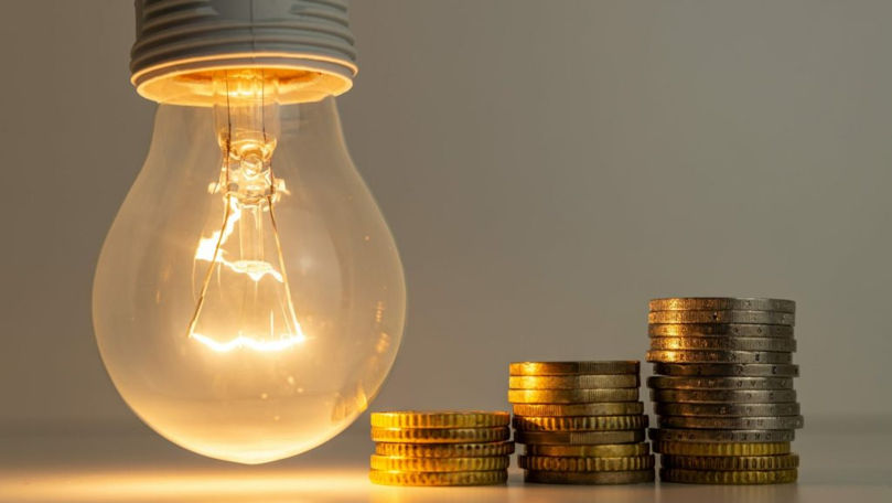 S-a ieftinit lumina: Noile tarife, aprobate de ANRE