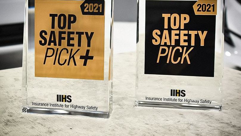 В США составили список самых безопасных автомобилей 2021 года.