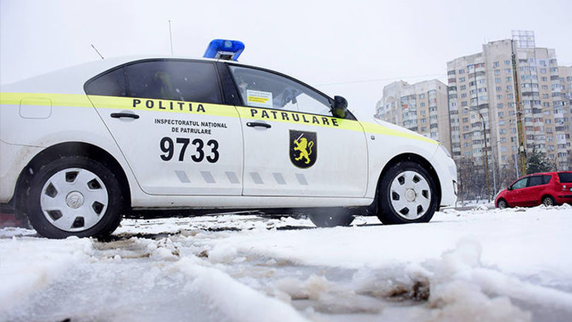 Служба InfoTrafic призывает водителей адаптировать скорость движения согласно предписаниям ПДД.