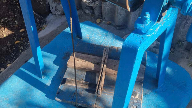 Tragedie la Florești: Cadavrul unui copil, scos dintr-o fântână