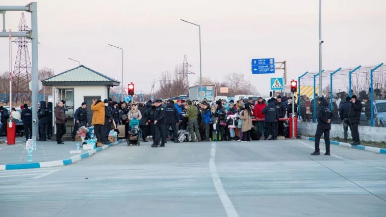IGM: Peste 700 de cereri de imigrare și 85 de azil, într-o săptămână