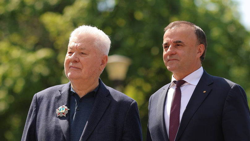 Voronin își sărbătorește ziua de naștere. Mesajul lui Tarlev